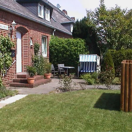 Nordic Modern Retreat * List